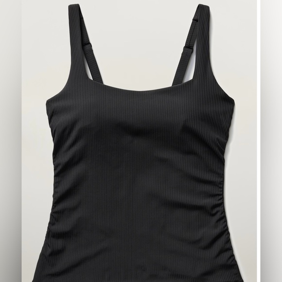 🆕 Athleta Square Bra Cup Tankini Size 34B/C Black NWT - Picture 2 of 8
